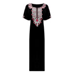 Charger l&#39;image dans la galerie, Black / L Fiona Embroidered Cotton Nightdress Plus Size The Orange Tags
